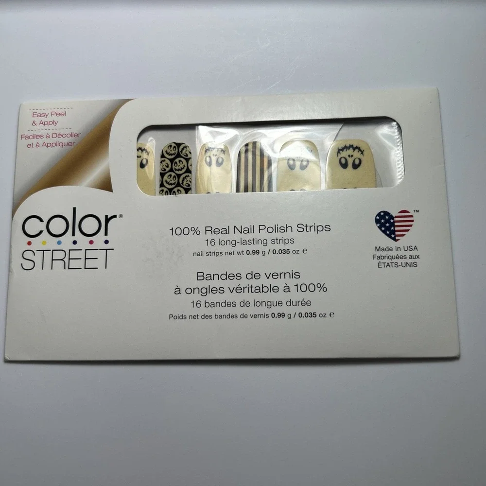 Color Street Nail Polish Strips Boo Crew Glow In the Dark Halloween